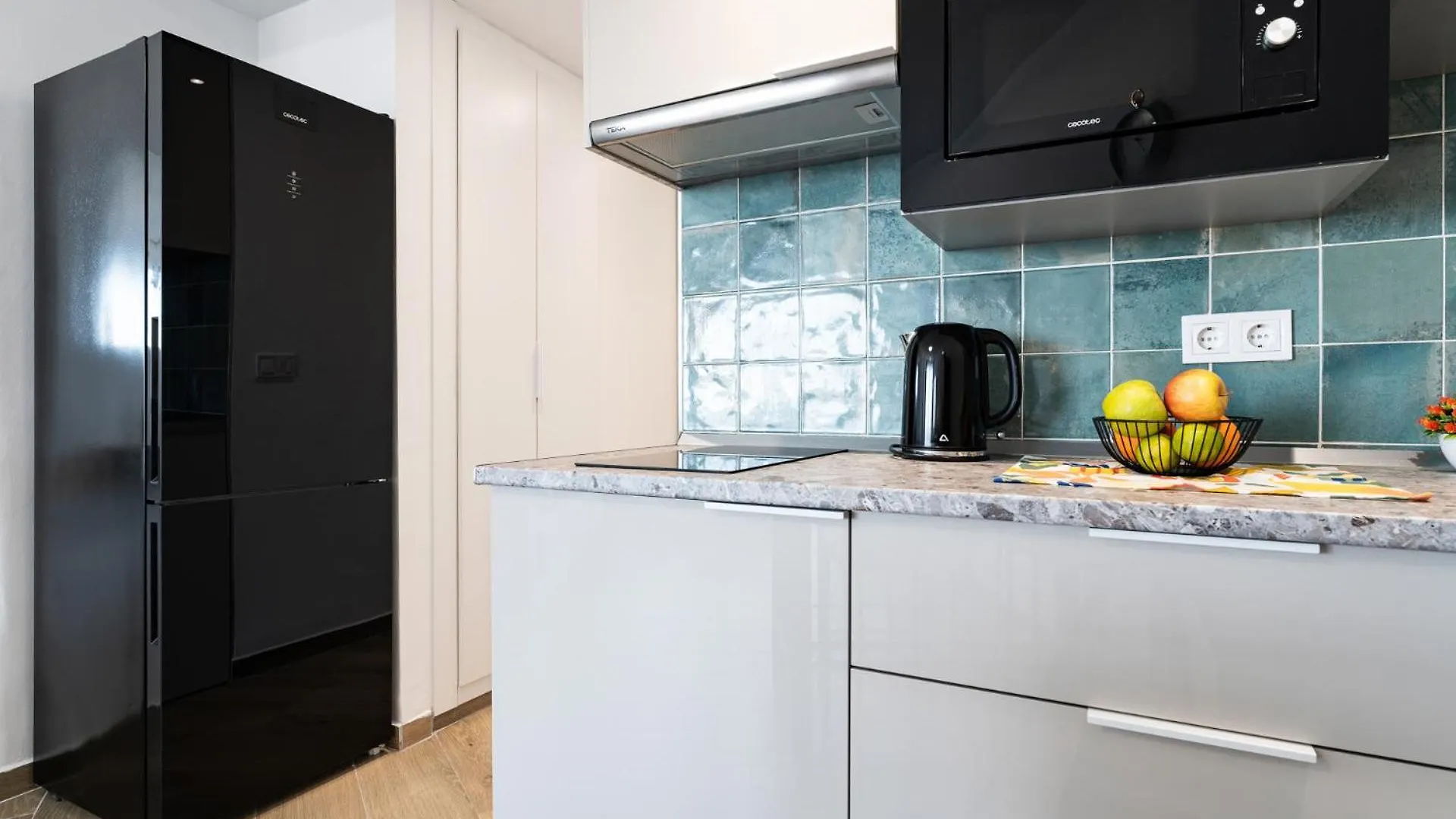 Apartment Malagasuite Glow Studio & Pool Torremolinos
