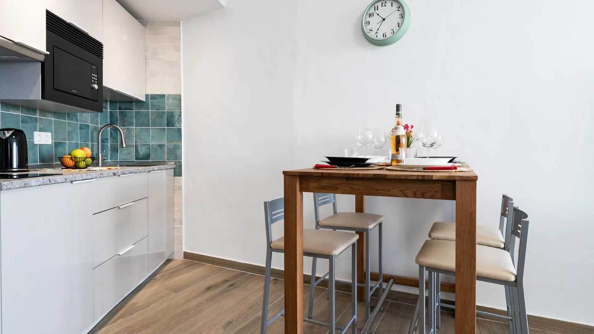 Apartment Malagasuite Glow Studio & Pool Torremolinos